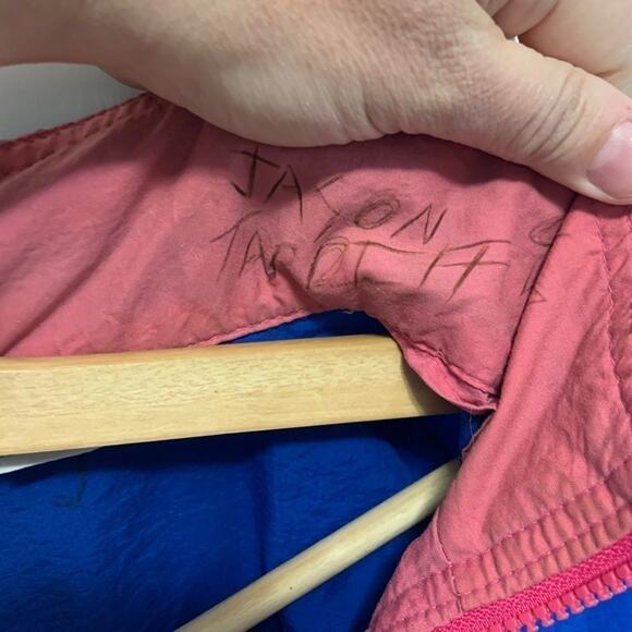 Vintage 80s 90s whitecaps neon windbreaker! - Picture 5 of 7